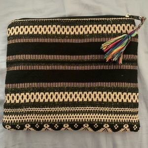 America & Beyond clutch